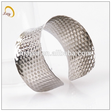 Popular Silver Wholesale Stainless Steel Bangle
