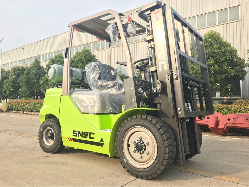 Petrol Forklift