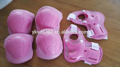 kneecap/whisper sanitary pads