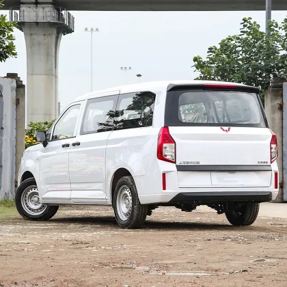 Wuling Journey electric car