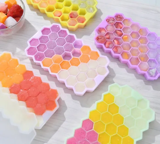 Hot Selling 37-Cavity Honeycomb Silicone Ice Tray with Lid - Foldable Large Capacity Mold