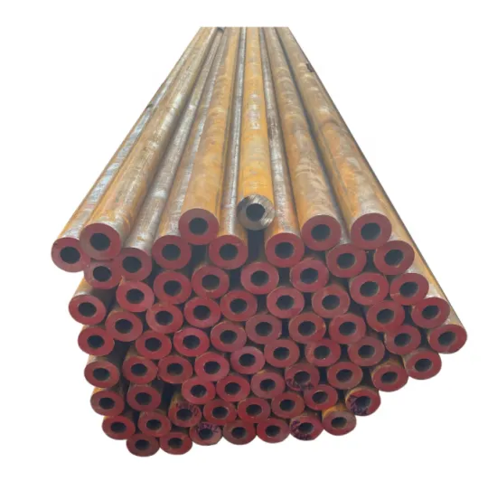 Q215 Seamless Petroleum Cracking Steel Pipe