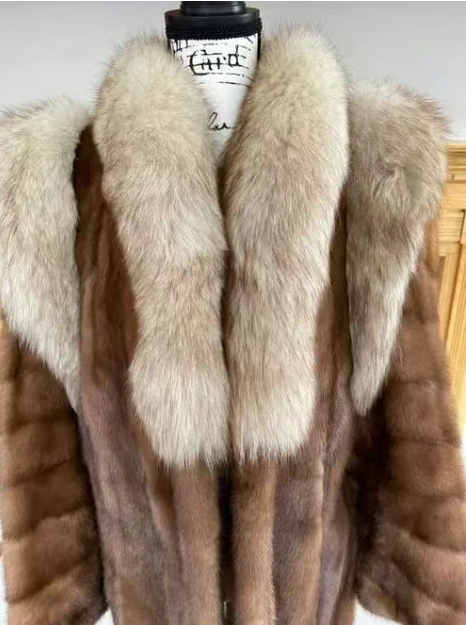 A New Darling in the High-End Fur Market – Pastel Mink: Natural Colors Become the Mainstream