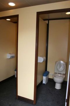 Portable Ablution Containers Hks Vip Toilets Galvanized Steel Structure Fireproof