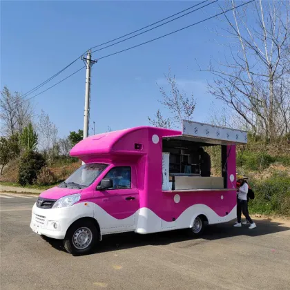 Tropical Mango Glutinous Rice Food Truck Delight