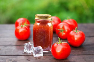 Organic Glass Bottle Tomato Paste