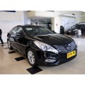 Classic flagship sedan Hyundai Azera 2011