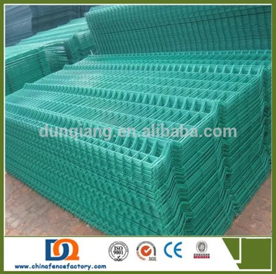 Hot sale PVC coated the triangle bending fence for Road Protection