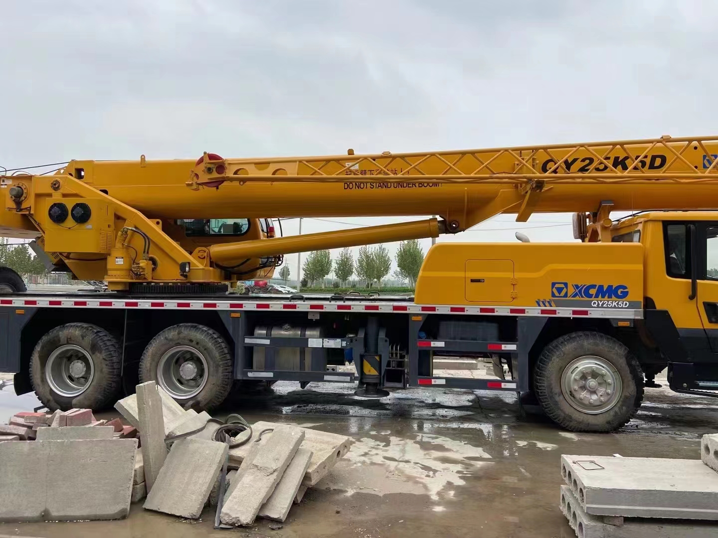 XCMG QY25K5D Truck Crane