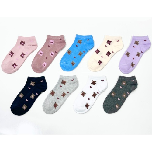 Custom-made invisible lady socks