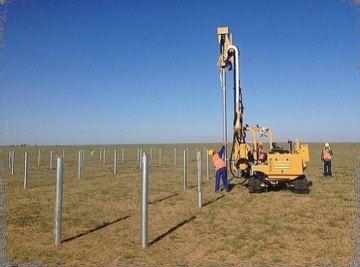 Hydraulic piling rotary rig solar