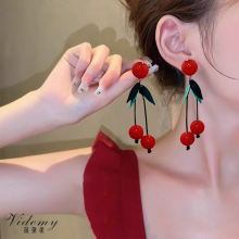 Pendientes elegantes con forma de hoja de cerezo rojo y diseño retro
