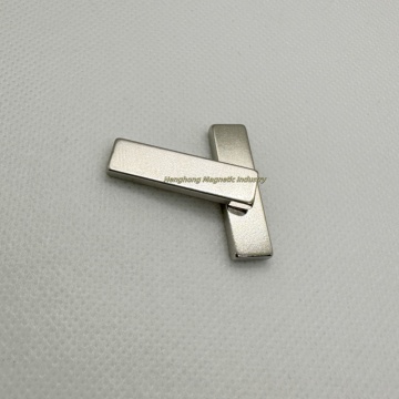 N48 neodymium iron boron strong magnetic magnet