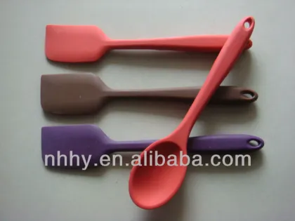 28CM long handle silicone spoon