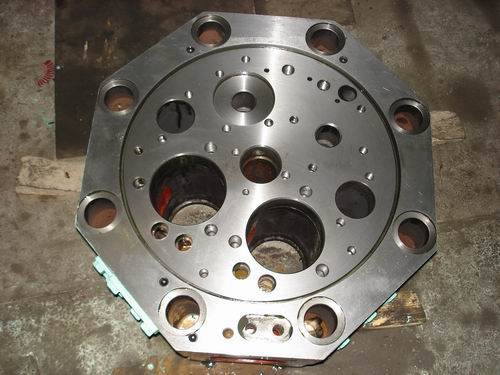 Bagian Mesin Diesel Marine Cylinder Head