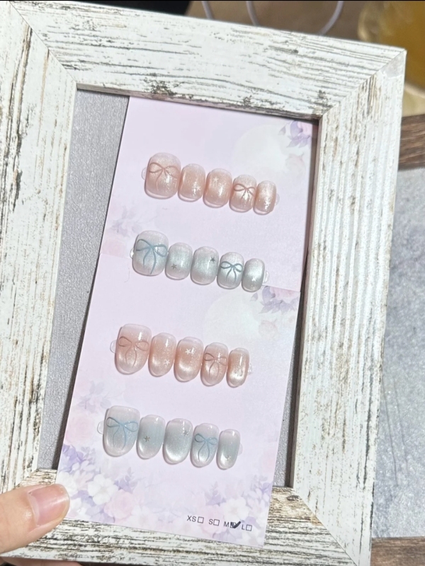 Mandarin Duck and Bowknot Elegant Handcrafted Wearable Nail Set
