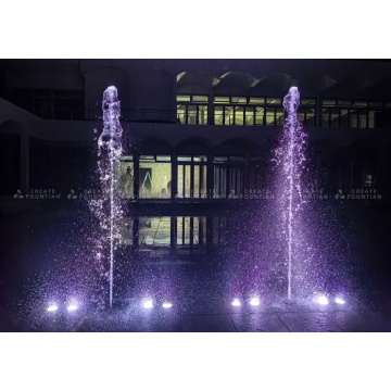 น้ำพุอินเทอร์แอคทีฟพลาซ่ากลางแจ้ง