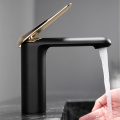 ສີດຳ ແລະທອງຄຳ Luxury Basin Faucet