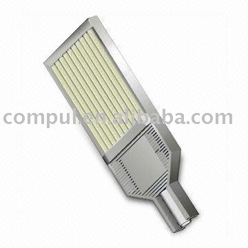 IP65 LED Street Lights with 180W to 300W Power Consumption, More than 50,000 Hours Lifetime