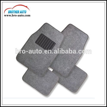 2015 hot sell universal size RUBBER 4PCS black car carpet mat