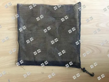 WOODEN GARDEN GAME---KUBB