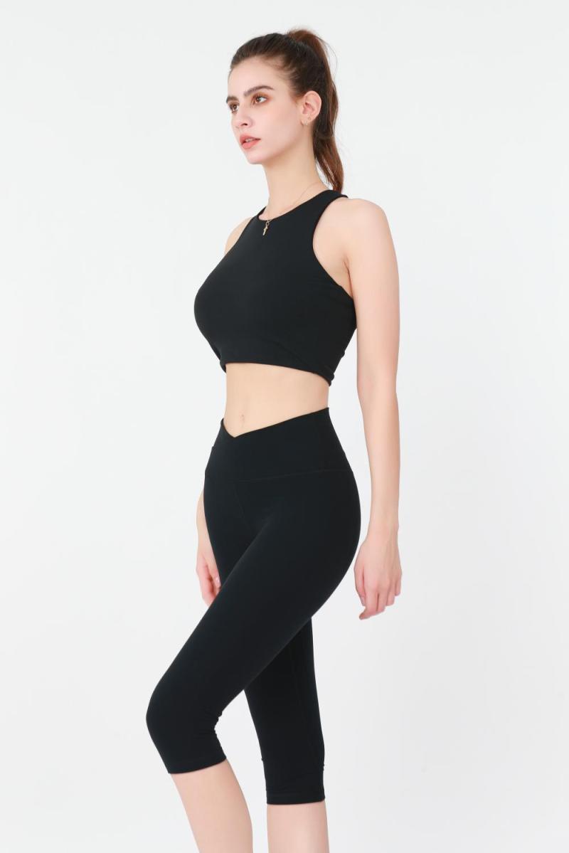 Body-hugging Mid-length Yoga Tights