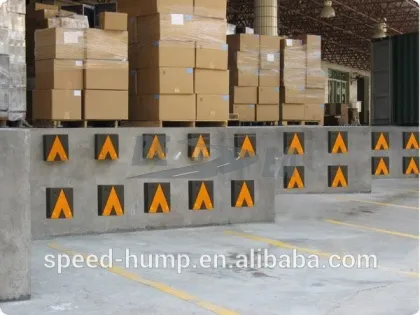 Black Color Durable Rubber Boat & Marine Molded Dock Wall Bumper