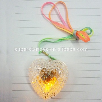 3LED plastic heart flashing necklace