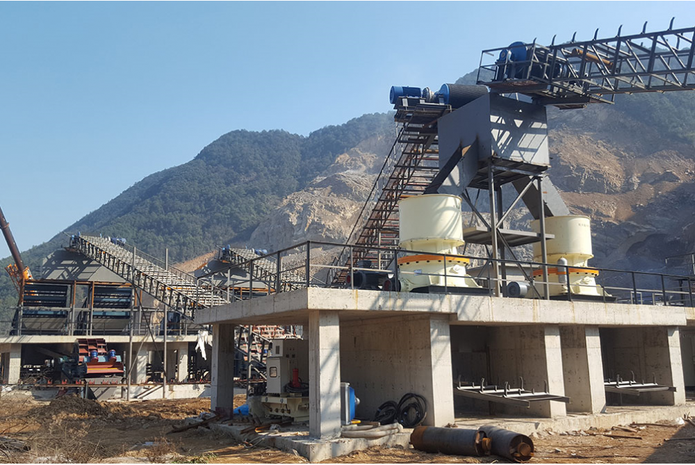 Panaskan Crusher Kerucut Hidrolik yang Aman