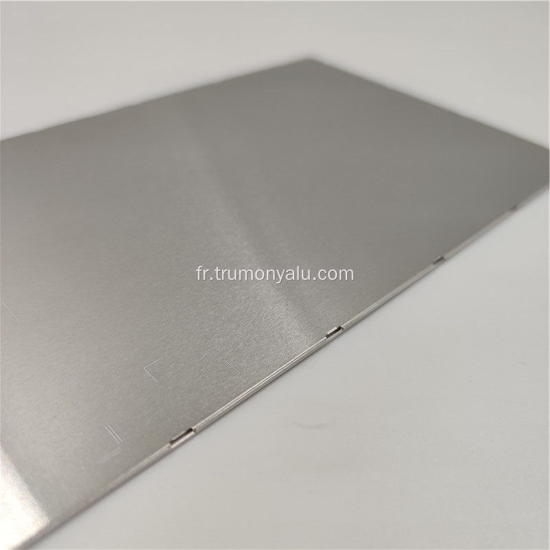 Gestion du rendement pour la feuille plate en aluminium utilisée par semi-conducteur