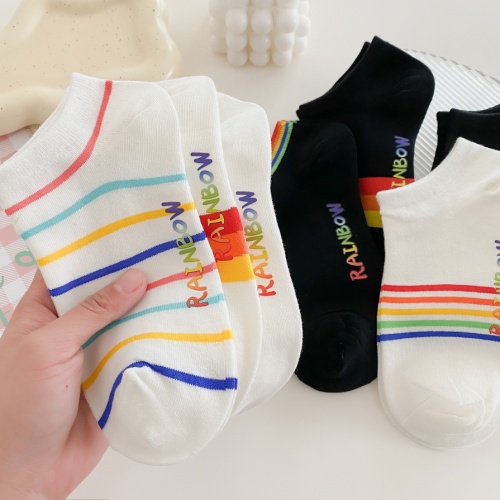 Meias de barco coloridas para elevar seu estilo