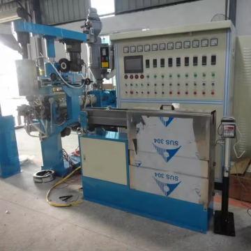 High Quality 70mm Silicone Rubber Cable Extruding Machine for UK