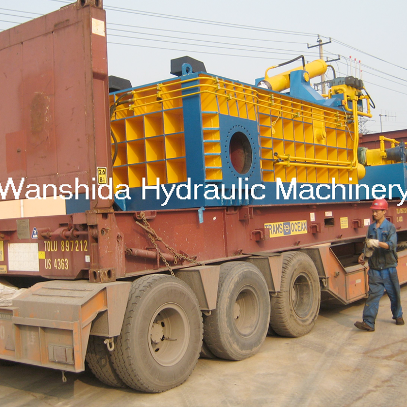 scrap metal baling machine