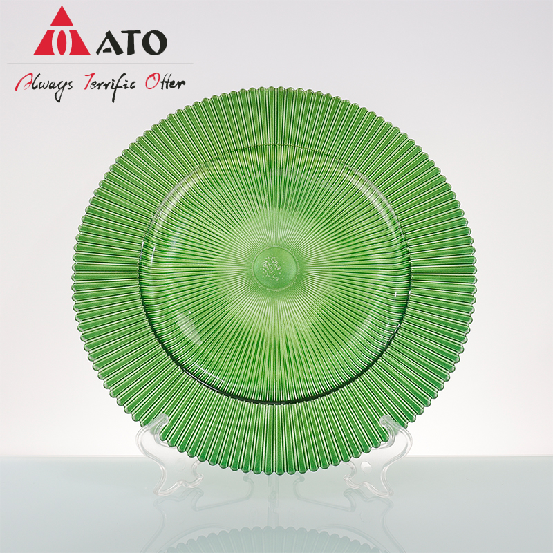 Assiette de chargeur d'assiette en verre vert de style arabe