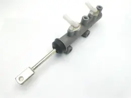 Brake Master Cylinder for SUZUKI CARRY VAN0.8(ST90 80-85