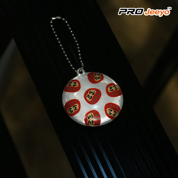 Daruma keychain