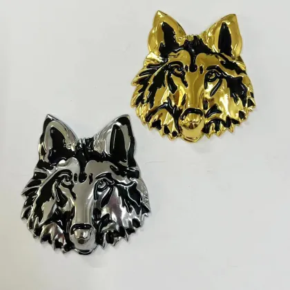 3D Metal Stereoscopic Wolf Head Car Emblem
