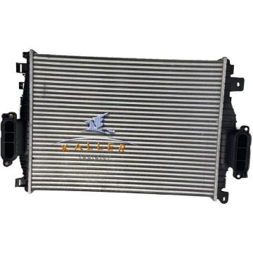 Radiateur pour le refroidisseur intermédiaire Jaguar XF 2.0