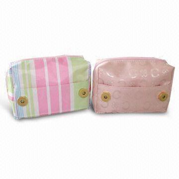 Toiletry Bag/Cosmetic Case with Printing, Made of PVC, Available in Various Colors and Shapes