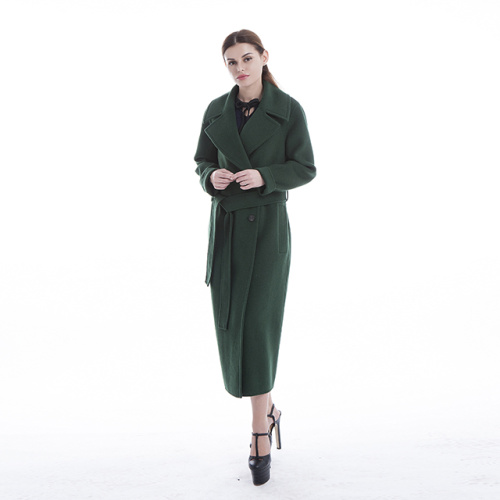 Green cashmere overcoat with temperament