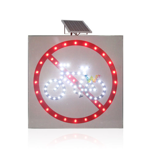 Solar power LED Flashing road safety Traffic signs