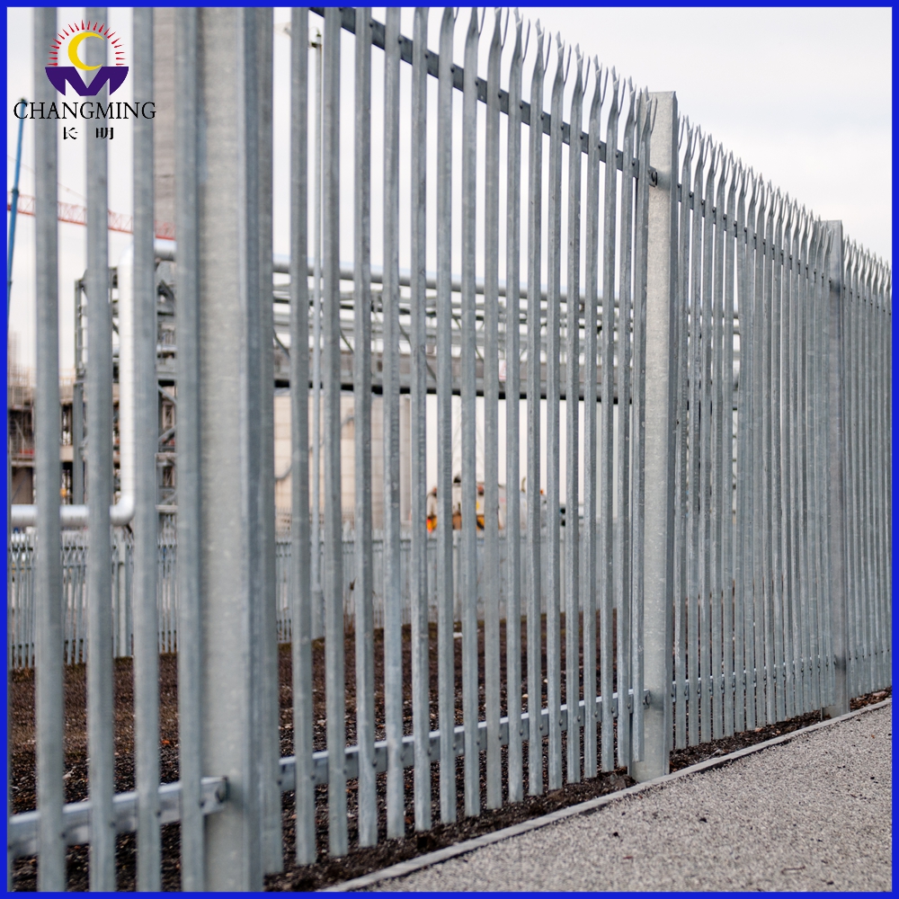 Residential Palisade Fencing