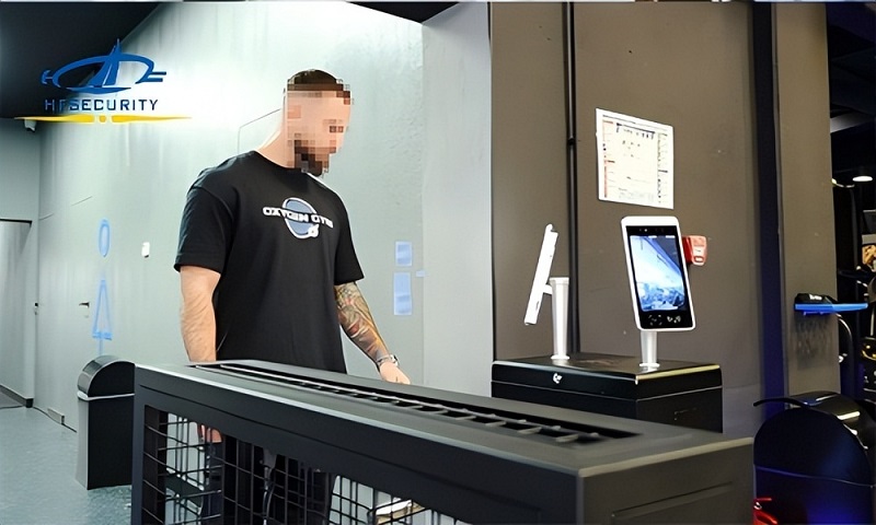 Improving member access efficiency, HFSecurity three roll gate banned in Russian gyms officially put into use