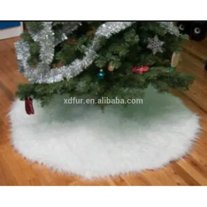 faux fur tree skirt