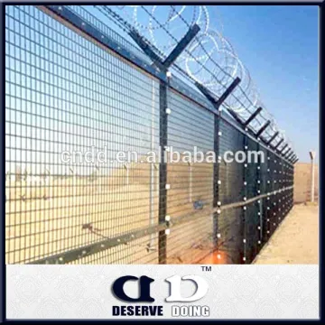 Airport fence razor wire fence