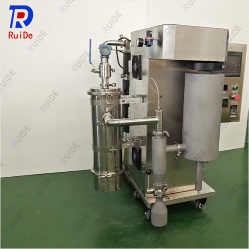 Vacuum low temperature spray dryer for laboratory use