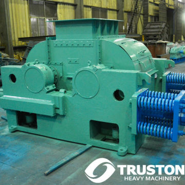Double toothed roll crusher for cement industry