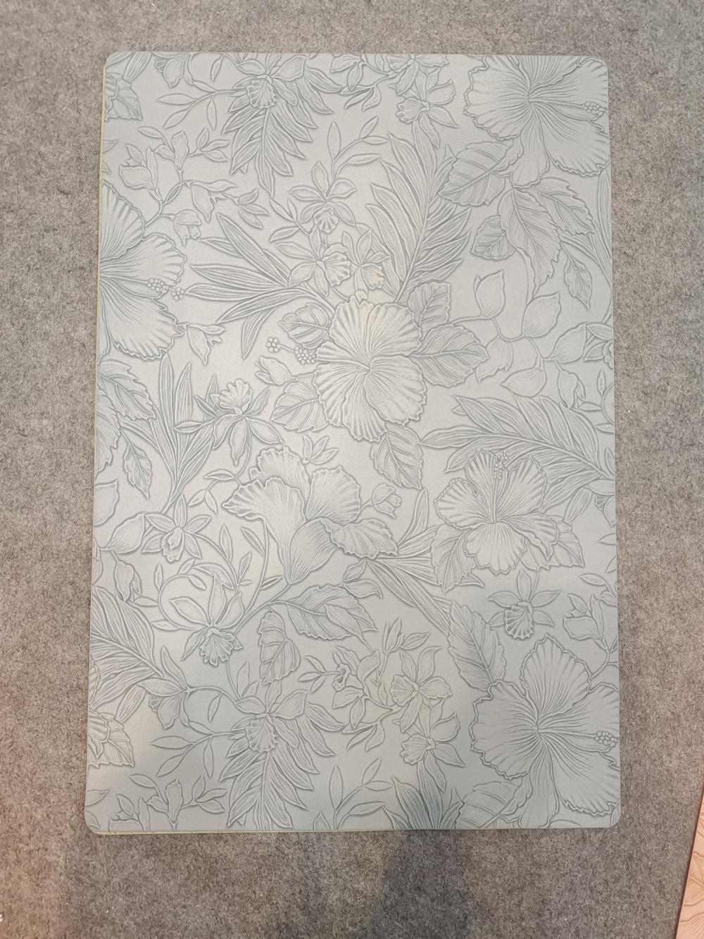 Vintage Blumen -Placemat mit Prägung