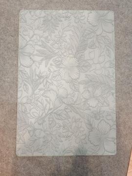 VINTAGE FLORAL PLACEMAT with embossing