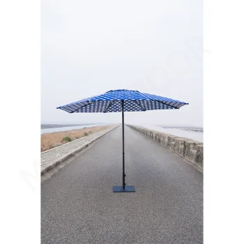 Red Round Patio Umbrellas for Resort Outdoor Sun Shade